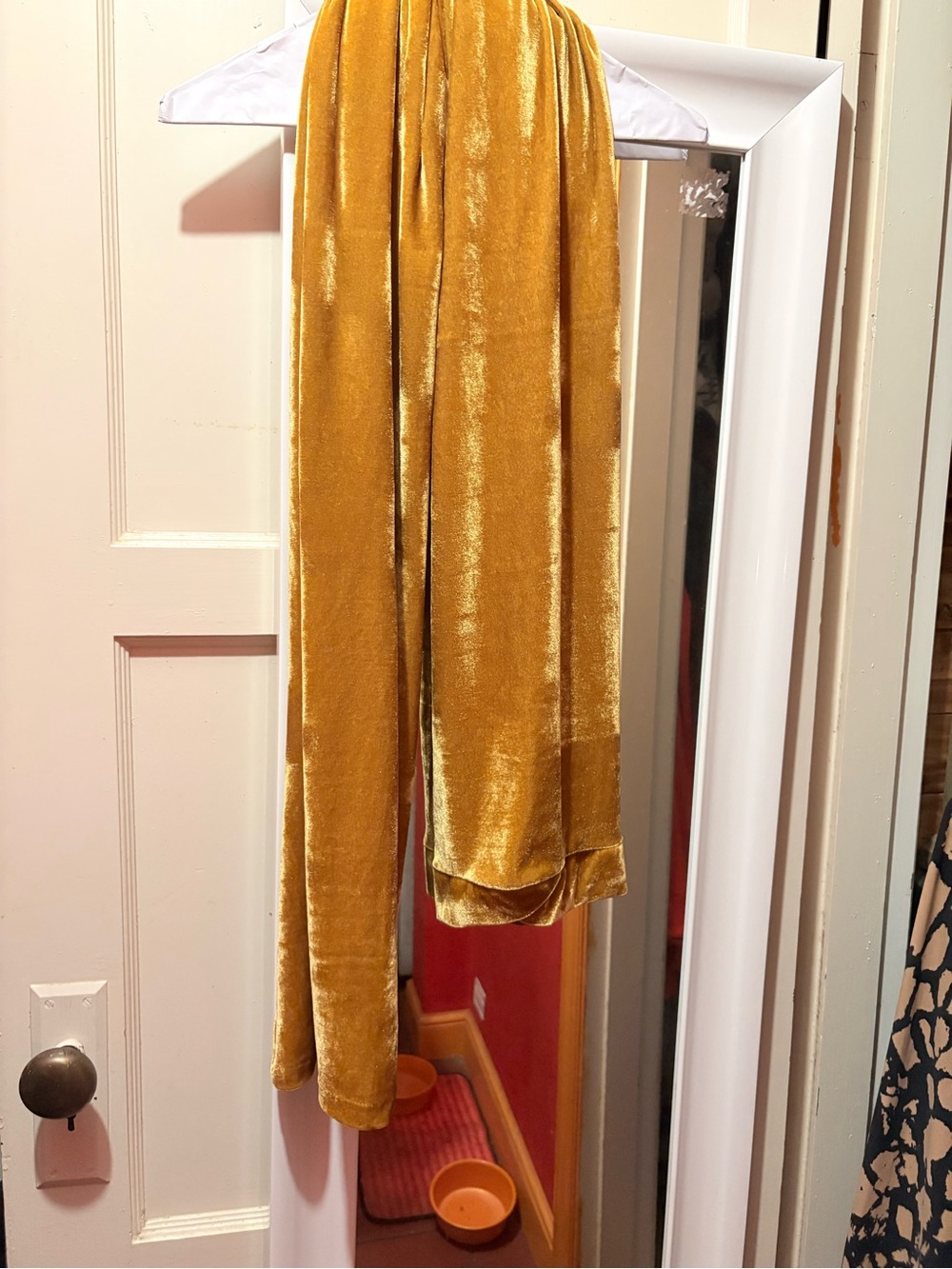 🐶Women’s Velvet Scarf - Mustard Gold - Picture 4 of 6